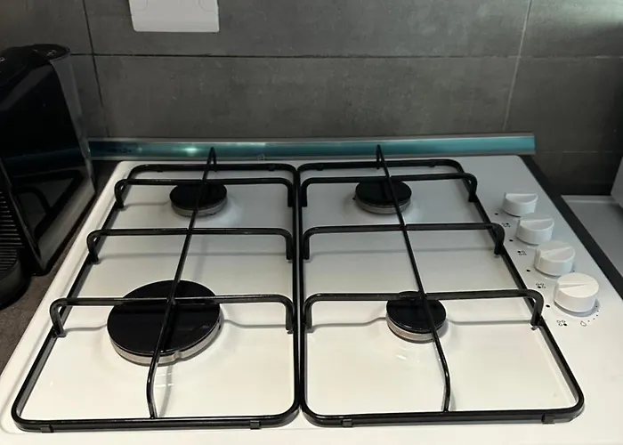 Pennyshouse * سان جيوفانّي تْيَتينو